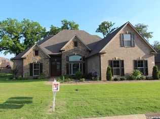 24 Rock Pointe Dr, Jackson, TN 38305