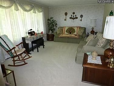 3rd image of 17815 Burrows Rd