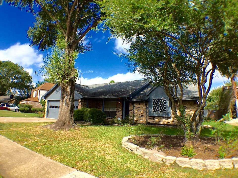 1st image of 8051 Zimmermann Dr