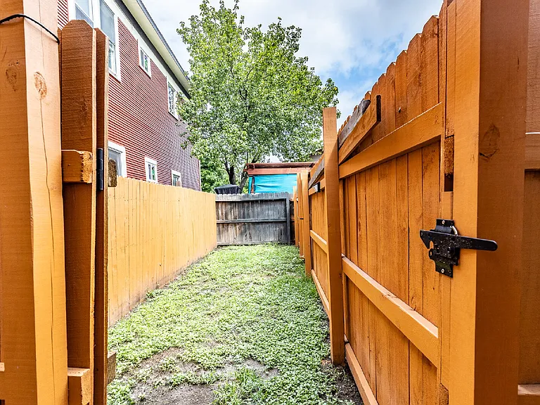 723 E Euclid Ave — Photo 31