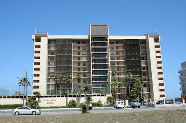 1st image of 2800 Gulf Blvd Unit 202