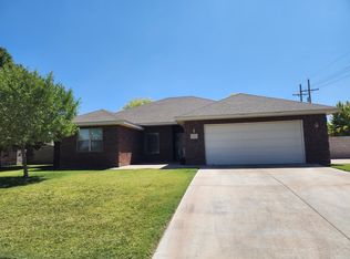 803 Saunders Dr, Roswell, NM 88201