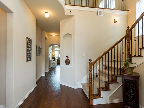 2nd image of 4509 Forest Cove Dr