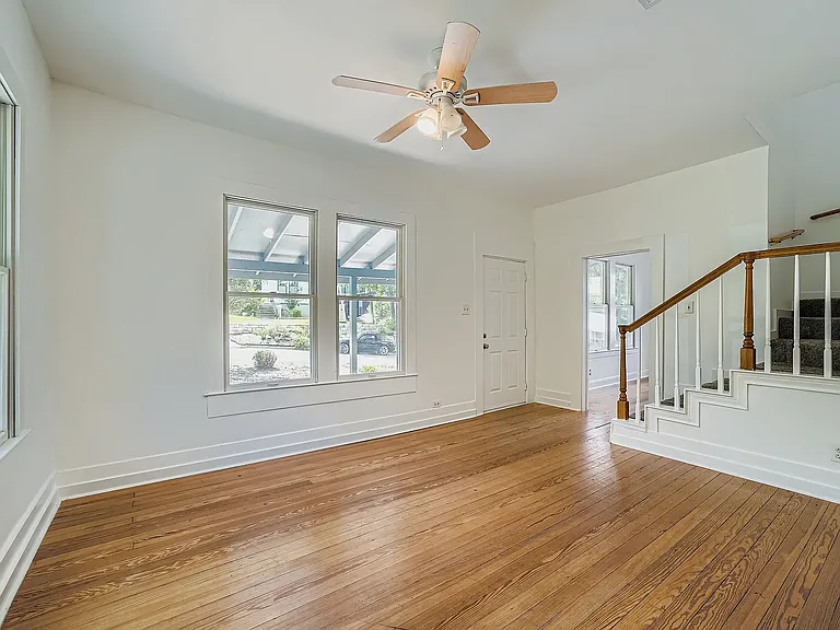 710 Pressler St — Photo 18