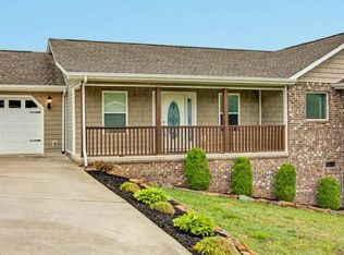 132 Foothills Dr, Dayton, TN 37321