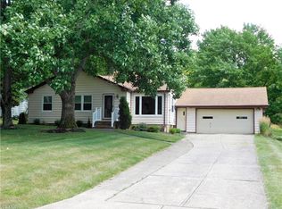8089 Richard Rd, Broadview Heights, OH 44147