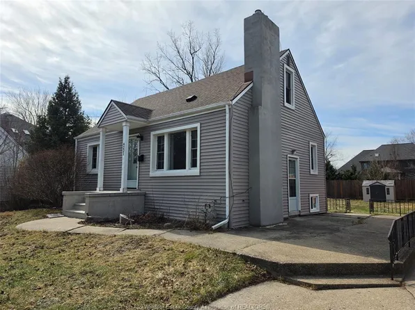 4221 Kennedy Dr E, Windsor, ON N9G 1Y1