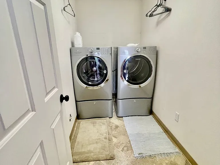 21507 Tony Cir — Photo 24