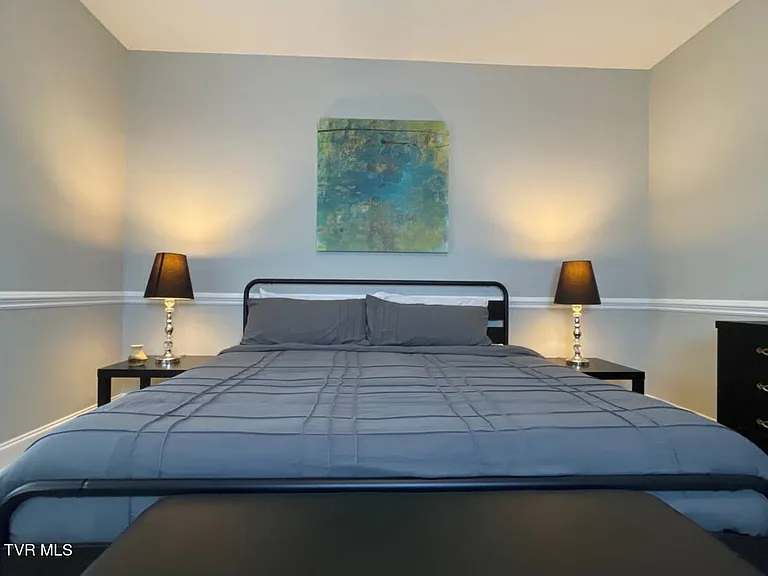169 E Grand Ave #300 — Photo 16