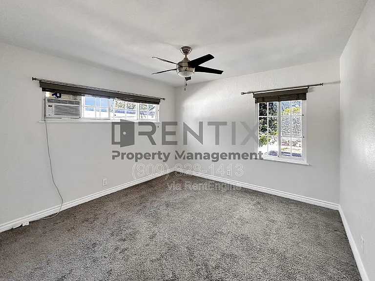 938 W Berkeley Ct — Photo 13