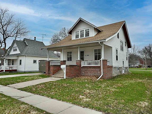 2nd image of 238 W Randolph St