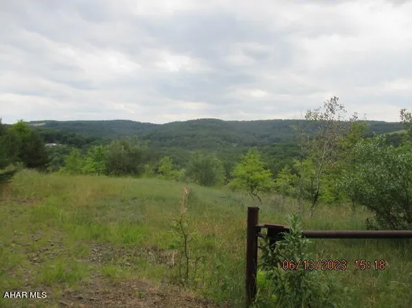 0 Cabbage & Iris Rd, Northern Cambria, PA 15714