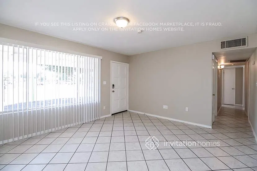 5136 N 78th Ave Glendale, AZ 85303 — Photo 2