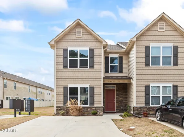 313 Glenellen Loop Road, Midway Park, NC 28544