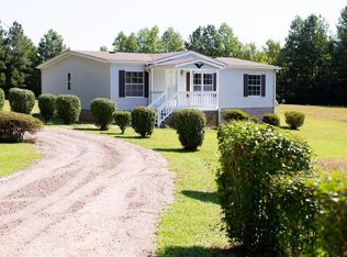 891 Pleasant Oak Rd, Victoria, VA 23974