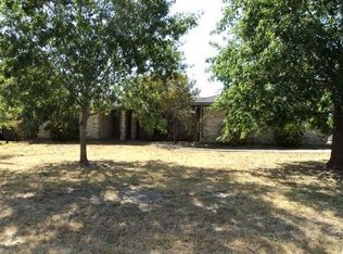 701 Pecan St, Fairfield, TX 75840