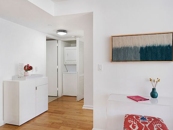 3rd image of 308 E 38th St APT 3D