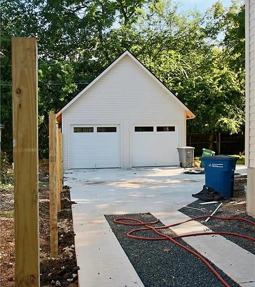 705 Harris Ave — Photo 31