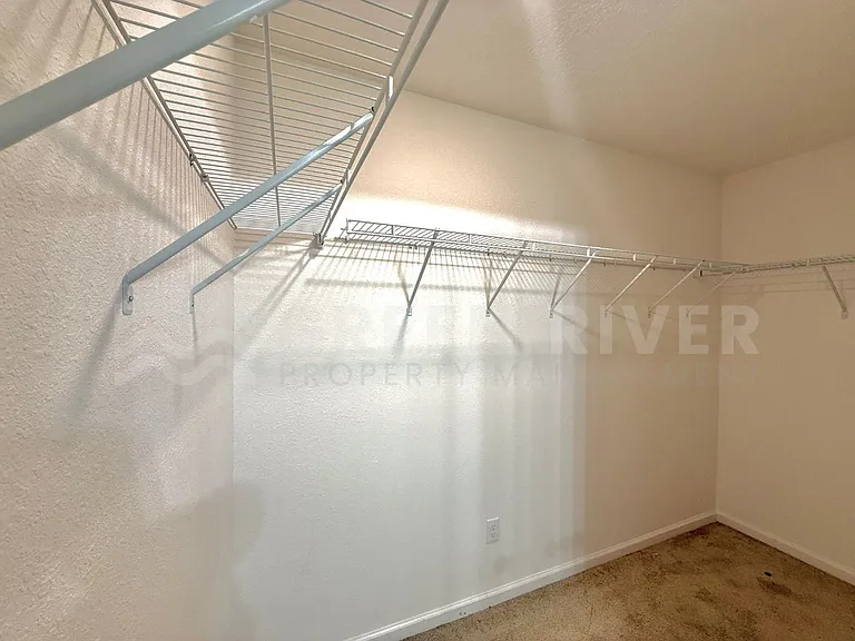 8704 Lake George Cir W — Photo 20