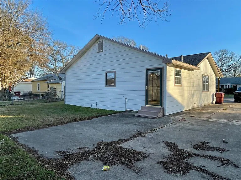 303 Boyd Loop — Photo 15