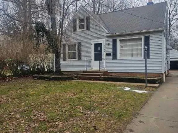 1149 Dorsh Rd, South Euclid, OH 44121
