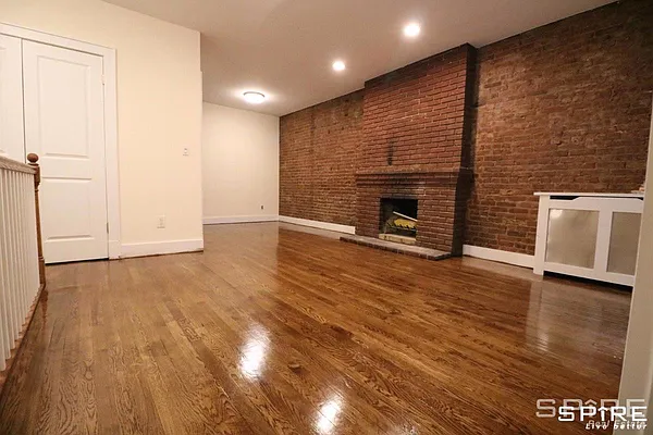 Rented by Spire Group | media 4