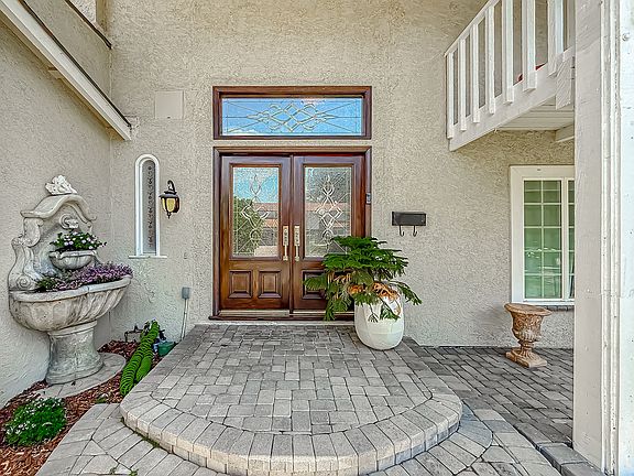 3rd image of 1646 Swansea Pl