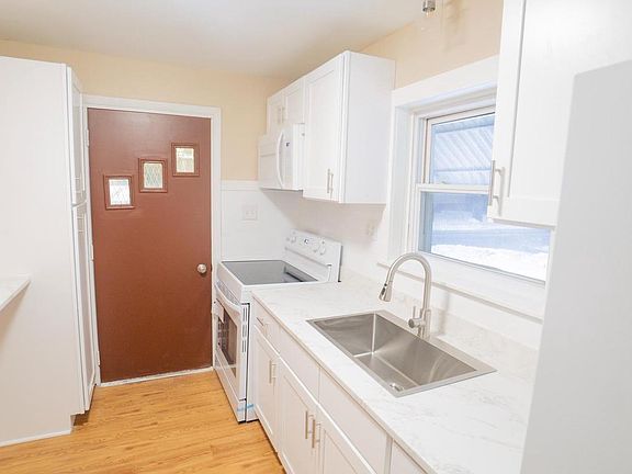 3rd image of 1301 S 18th St
