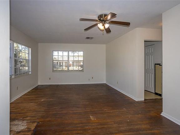 5th image of 169 W Seminole St