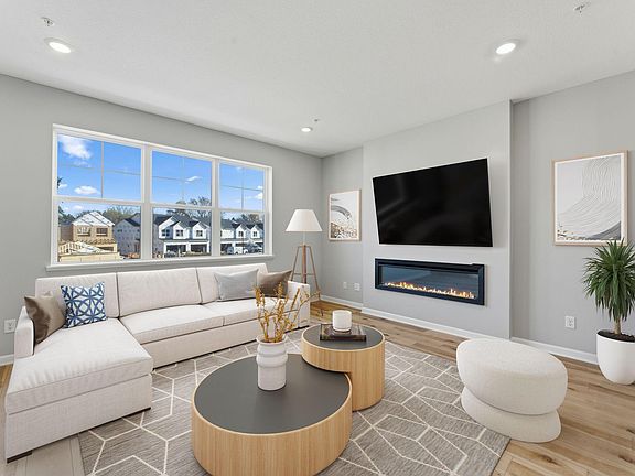 2nd image of 1520 Traverse Ln