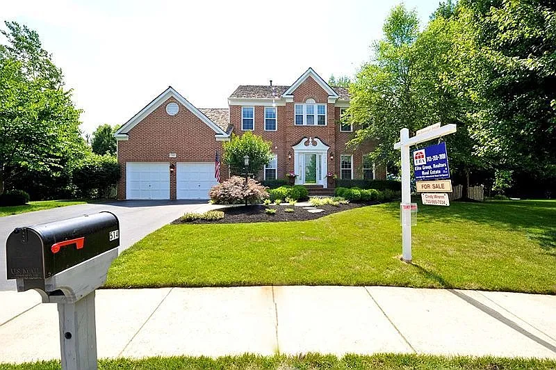 514 Brumsey Ct SW photo 1