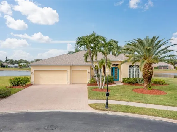 9130 Blue Lake CT, FORT MYERS, FL 33967