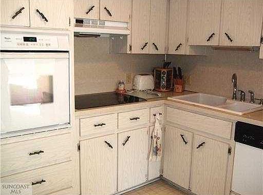 4th image of 2261 Swedish Dr APT 51
