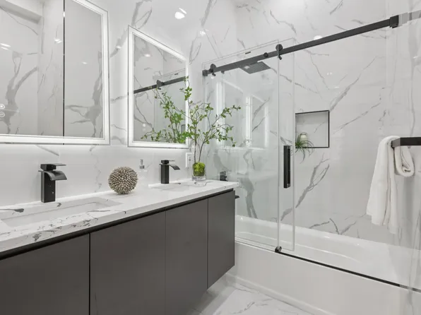 78 Beacon Avenue image 25 of 50