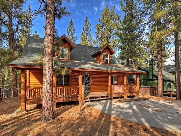 3rd image of 427 Ashwood Dr
