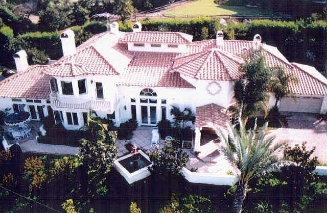 3239 Mary Lane - West Side