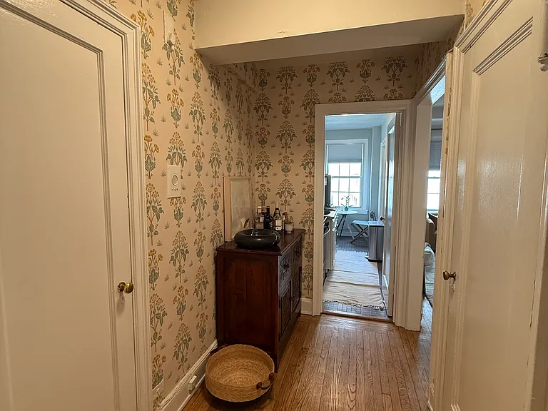 31 E 12th St #7B — Photo 11