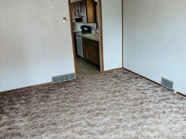 318 Pearl St, Kemmerer, WY 83101
