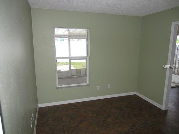 5th image of 22547 Saint Thomas Cir