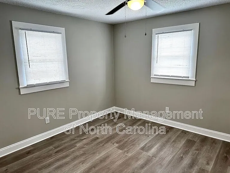 208 S Lexington Dr — Photo 19