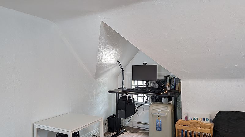 Winnipeg Apartment for rent - 1 Bedroom — photo 11