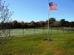 176 Fishing Cove Rd, North Kingstown, RI 02852