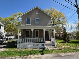 13-15 N Warren St, Athens, NY 12015