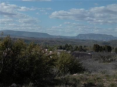 2nd image of 3 Mountain View Road