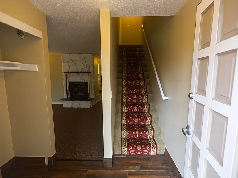 3 Erasmus St #3 — Photo 3