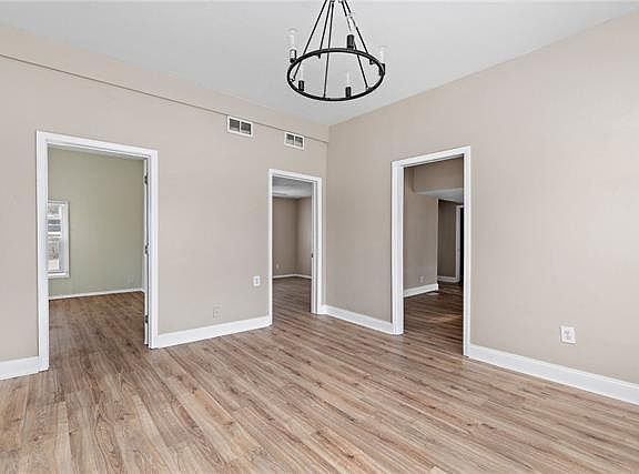 3rd image of 2315 S Early St