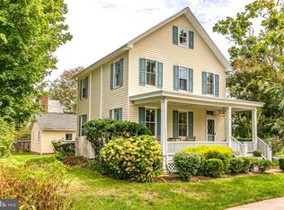 11 S Lanning Ave, Hopewell, NJ 08525