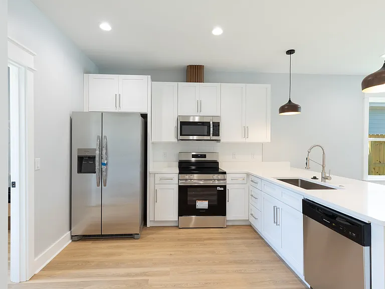 726 Gulf View Dr #A — Photo 13