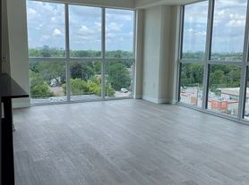 50 NW Thomas Riley Rd NE