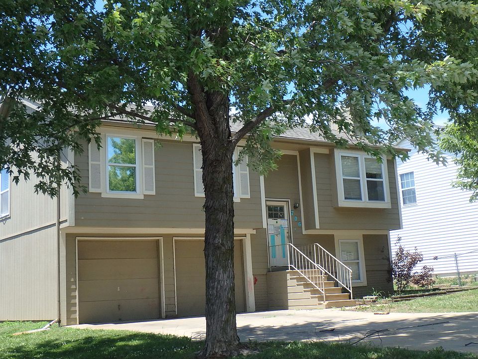 1st image of 706 S Deerfield Dr